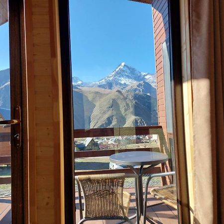 Готель Kazbegi Twins Екстер'єр фото
